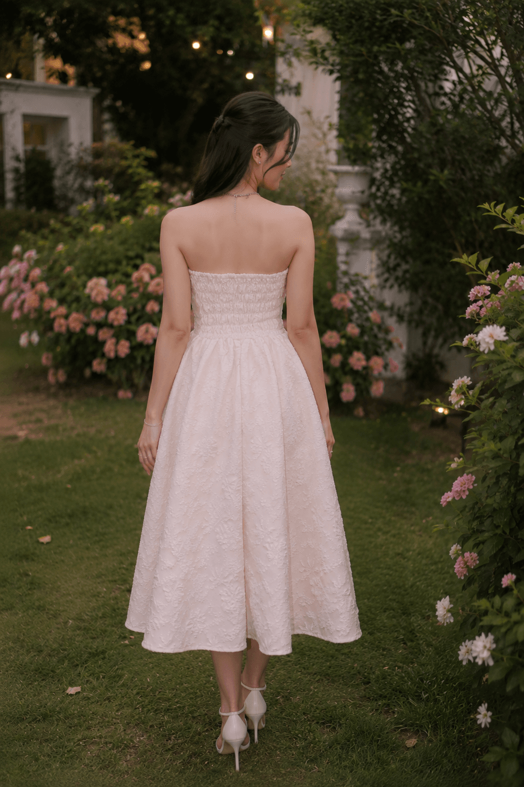 Claire – back view