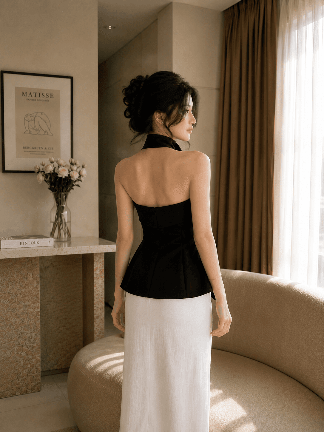 Eloise – back view